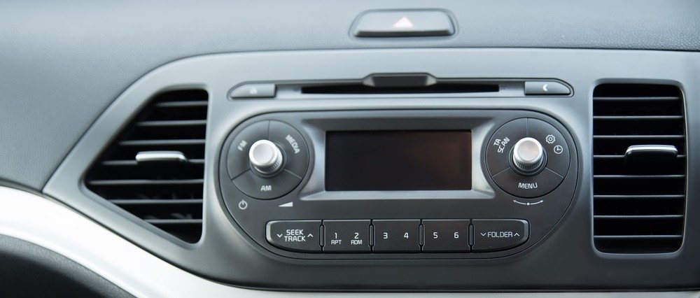 6 Compelling Reasons Why You Need a New Head Unit in 2024 1