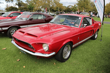 Shelby-Mustang-GT350-Fastback-muscle-car